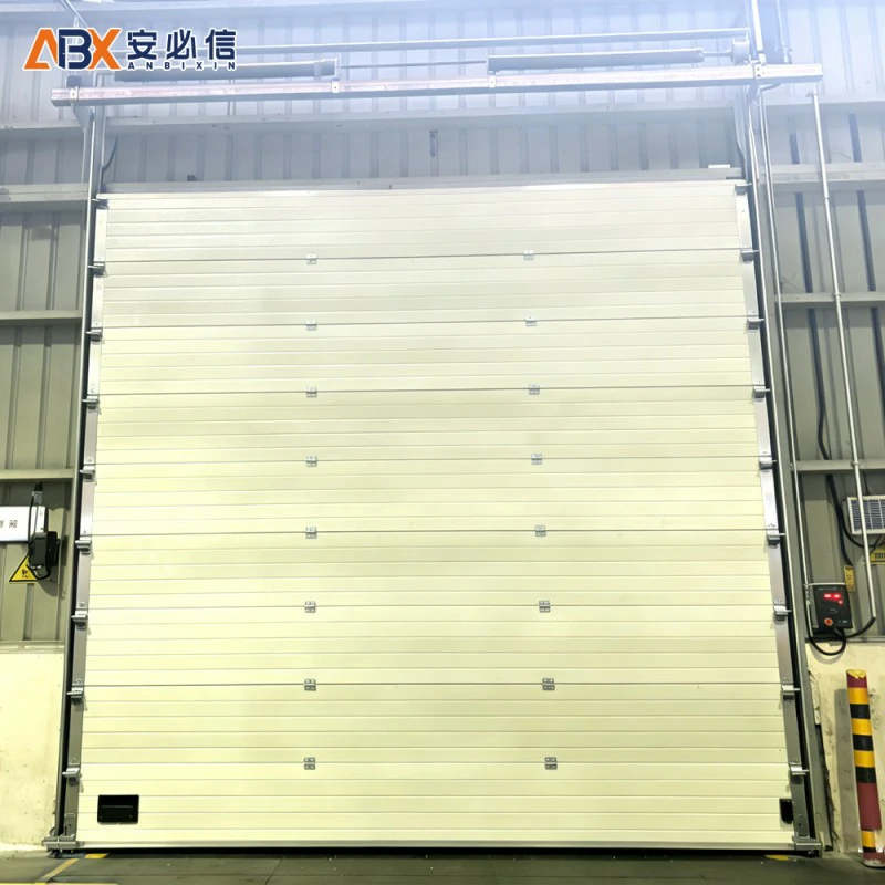 韶关市快速滑升门